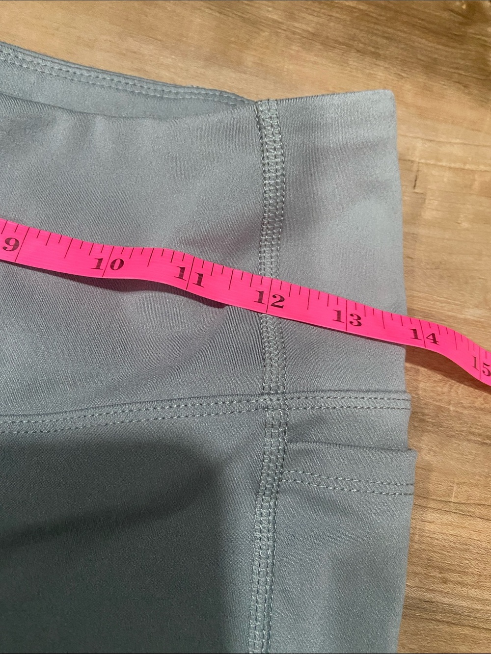 Women's High-Waist Performance Bike Shorts - Picture 3 of 6